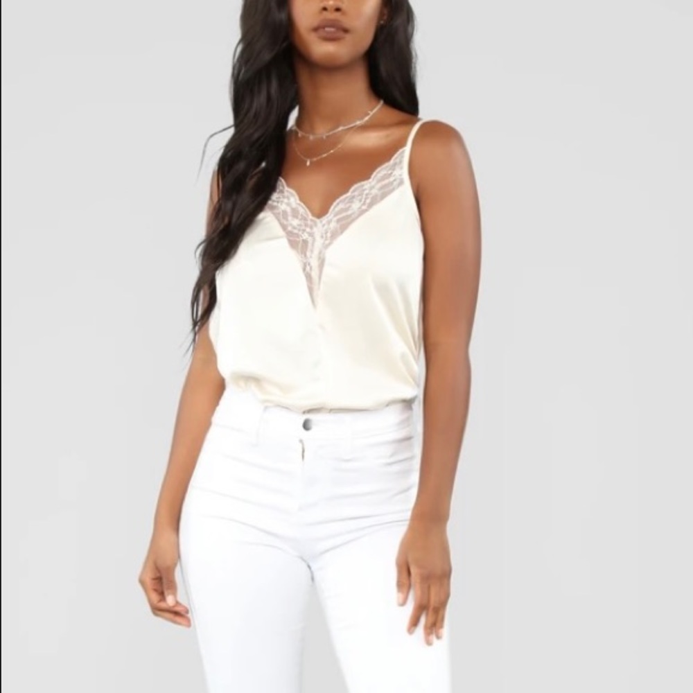 Fashion Nova cami tank top size M